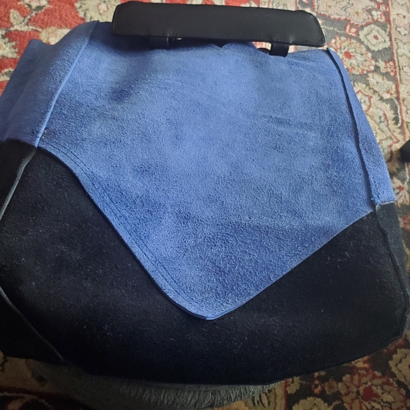 Celine lambskin leather tote.Blue and Black in color. - Picture 12 of 16